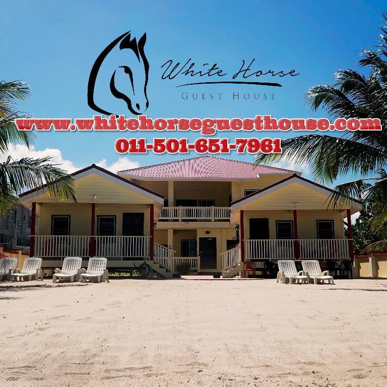 The White Horse Inn - Hopkins Village Beach Belize Bagian luar foto